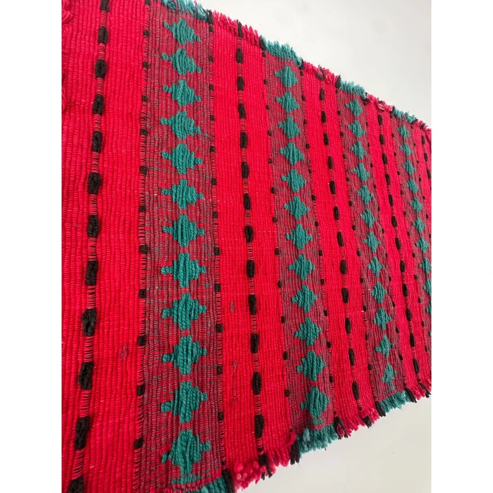 Set of 4 Handwoven Southwestern Placemats Red Green Geometric Fringed Table Mats
